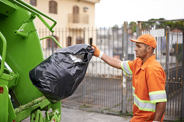Best Yard Waste Removal  in Glen Cove, NY